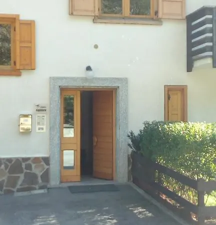 Residenza Capinera ボルミオ